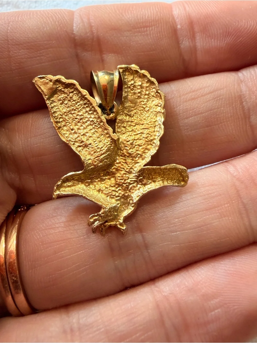 10k Gold Eagle Pendant Necklace - Picture 2 of 4